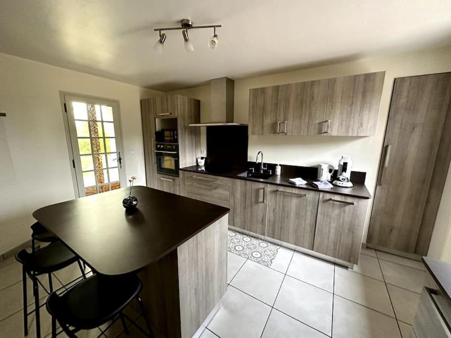 Maison De Campagne Proche Vichy Saint-Étienne-de-Vicq Exteriér fotografie